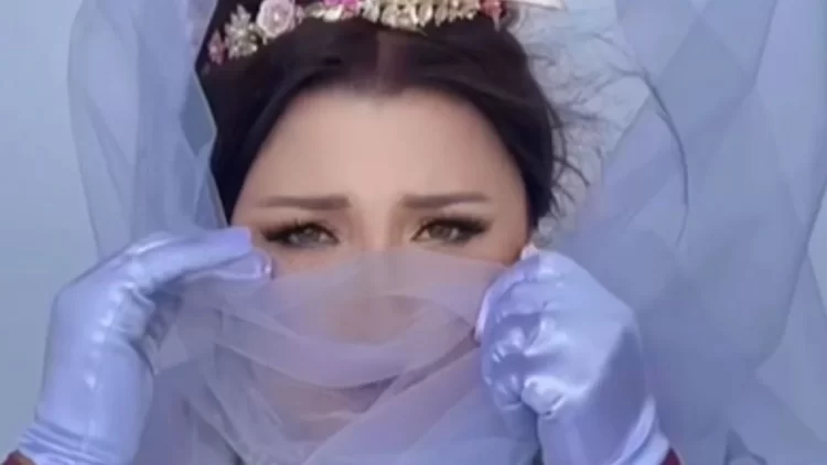 “Dashuria”, Parashqevi Simaku i rikthehet muzikës, sjell këngën e saj të re