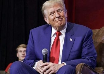 Trump vendos mbylljen e ‘Zërit të Amerikës’