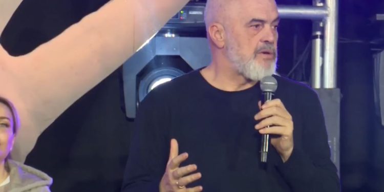 Rama: Do kaloni nga tuneli i yjeve, me pasaportën e BE mund të trokisni ku të doni për punë
