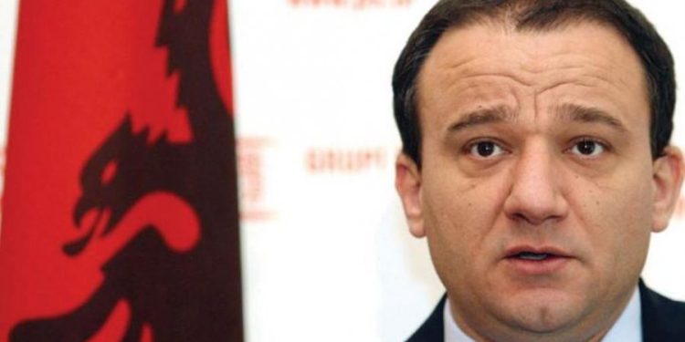 Ndahet nga jeta ish-deputeti i PS, Andis Harasani