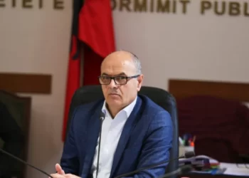 Petro Koçi tërhiqet: Nuk kandidoj në listë të hapur. I jam mirënjohës Edi Ramës!