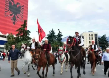 Raporti: Shqiptarët ndër popujt më të dëshpëruar të Europës