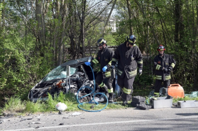 Aksident tragjik në Itali, humb jetën gruaja shqiptare. Në gjendje të rëndë vajza e mitur