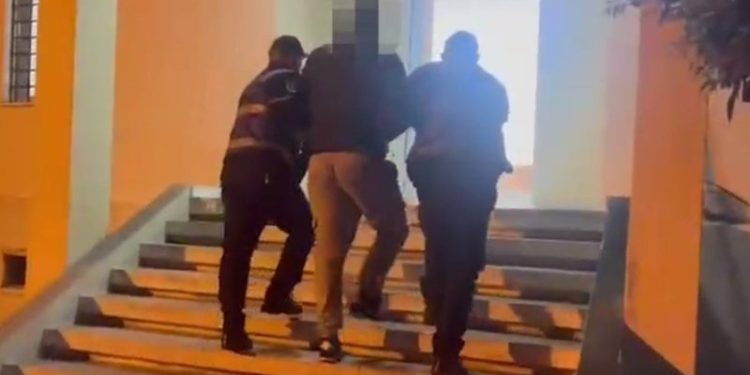 Blinte vota për PD-në, arrestohet 38-vjeçari (Emri)