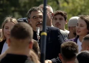 Çuçi: Vlora nuk e hedh votën dëm në kënetë, fitojmë 9 mandate