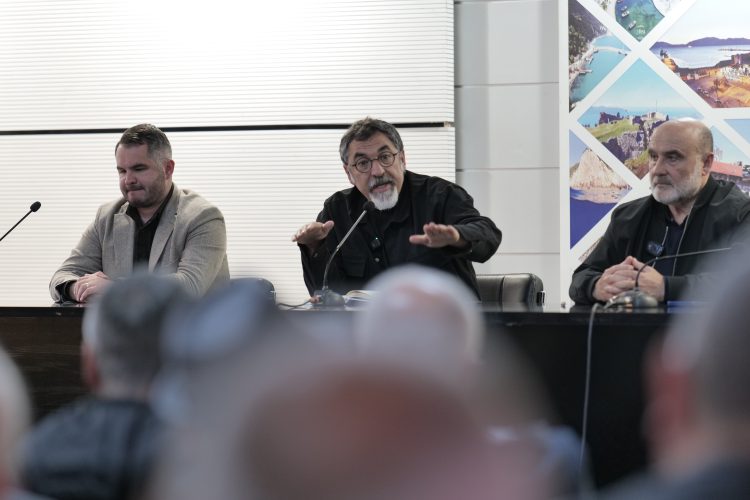 Rruga dhe zhvillimi i agroturizmit, Çuçi takim me banorë të Smokthinës