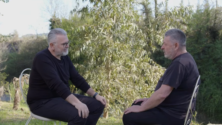 Dash Peza mbështet publikisht Toni Gogun: E kam bërë zgjedhjen time! (VIDEO)