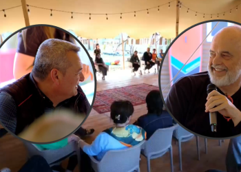 “Po ç’të bëj tani, t’i kafshoj veshin këtu Klementit?”, Rama porosi grave në Këlcyrë: Merrni peng kryetarin e bashkisë