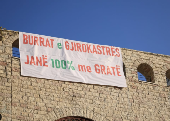Ramën e presin me banderolë në Gjirokastër: Burrat janë 100% dakord me gratë