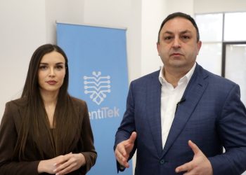 Pajisja me pasaportë të re, ndryshojnë rregullat. Qytetarët mund të aplikojnë online për kuponin