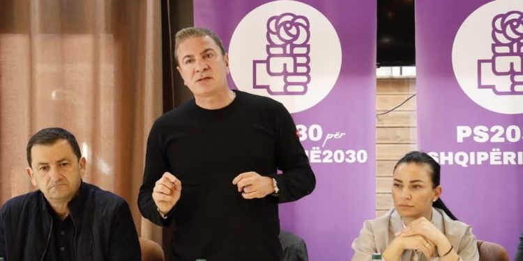 Gjiknuri mbledh socialistët në Lukovë dhe Himarë: Vota për PS këtu ka rëndësi thelbësore