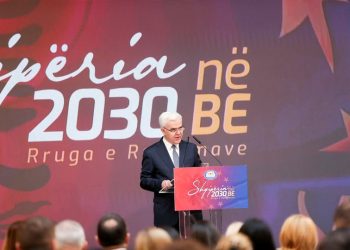 Xhafaj reagon për sulmet: U gatuan nga kuzhinierët e çorbës së vjetër. Asgjë nuk është e vërtetë!