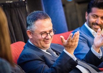 Samir Mane: S’kam asnjë lekë në xhep, nuk kam as portofol!