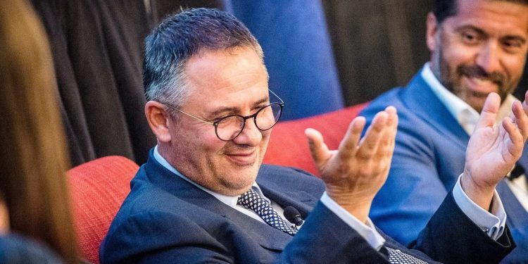 Samir Mane: S’kam asnjë lekë në xhep, nuk kam as portofol!