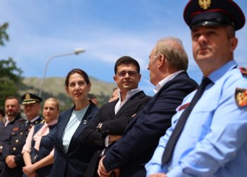 Gjirokastër/ Autoritetet simulojnë zjarrin në shkollë, Vengu: Synojmë ndërgjegjësimin e nxënësve e popullatës