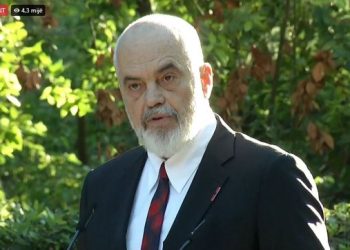 Rama paralajmëron ndryshime në parti dhe qeveri: Duhet të bëjmë disa gjëra ndryshe…