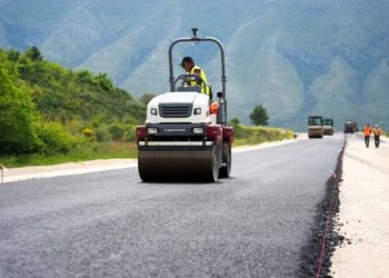 Investimet “lule mos me prek”, bashkitë realizojnë vetëm 5% të programit vjetor në 3-mujor