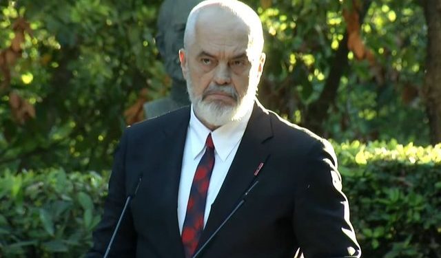 “Shoferët hodhën shtetin në gjyq”/ Rama: Humbëm sot 500 mijë euro në Apel