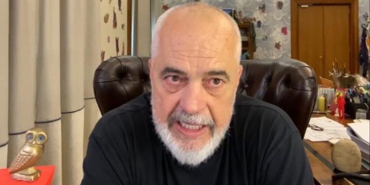 Votat e diasporës, Rama thirrje shqiptarëve të Greqisë: Mos prisni të vijë DHL për të marrë zarfet, kthejini në pikat përkatëse