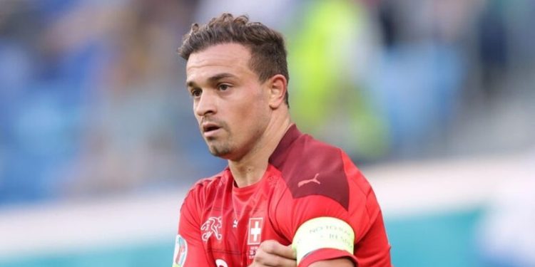 Shaqirin tentojnë ta rikthejnë te Zvicra, por lojtari është i vendosur