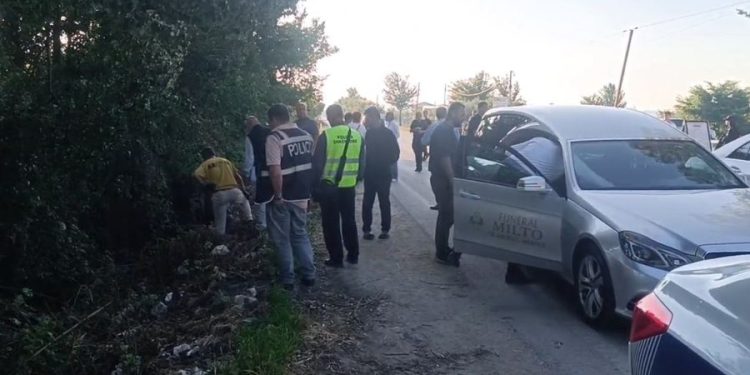 Familjarët denoncuan humbjen e tij, gjendet i pajetë në kanal 65-vjeçari
