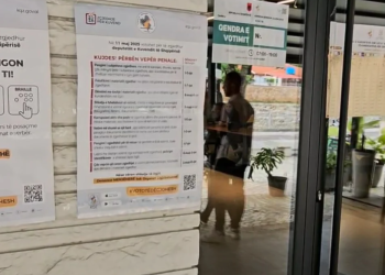 Nuk nis votimi në dy qendra të Finiqit, komisionerët s’kishin tërhequr materialet