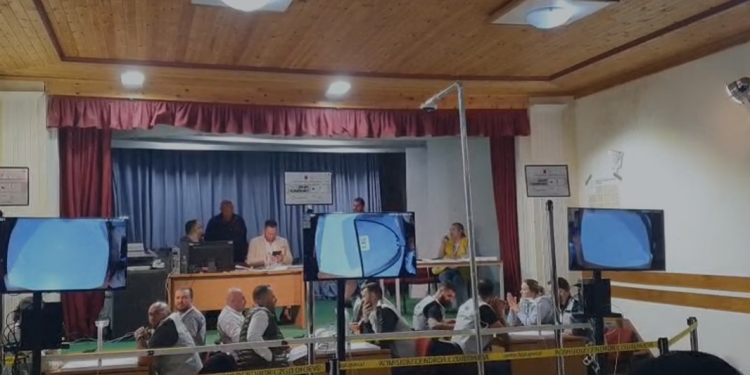 Nis numërimi i votave në Libohovë (VIDEO)