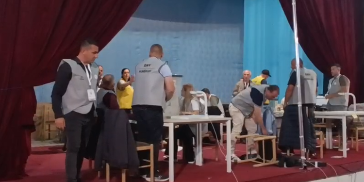 Numërohen 5 qendra në Memaliaj, ja rezultati