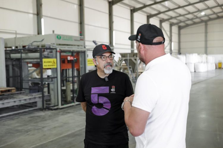 “Paqja Fiskale”, Çuçi te kriporja në Vlorë: Ne e çmojmë shumë partneritetin me biznesin. Tatim Fitimi deri në 5%, paga minimale shkon 500 euro