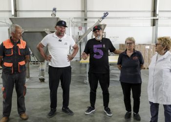 “Paqja Fiskale”, Çuçi te kriporja në Vlorë: Ne e çmojmë shumë partneritetin me biznesin. Tatim Fitimi deri në 5%, paga minimale shkon 500 euro