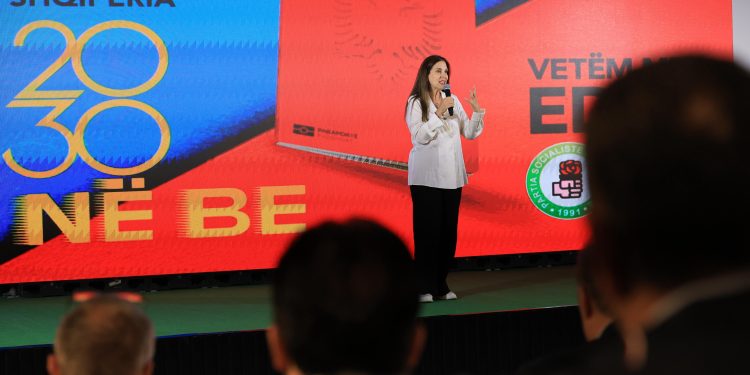 Vizita e Ramës në Gjirokastër, Mirela Kumbaro prezanton projektet për mandatin e ardhshëm