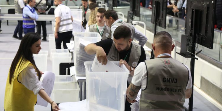 Bashkia e parë që përfundon numërimin, si ndahen votat PS-PD (Rezultati)