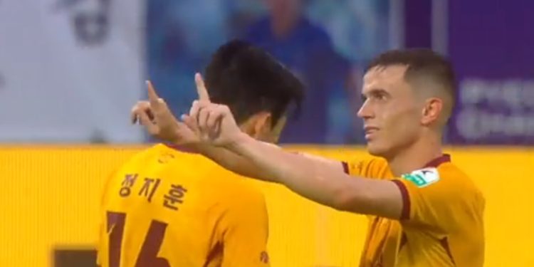 VIDEO/ Asani dhuron spektakël në transfertë, gol dhe asist për të siguruar fitoren