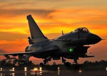 Irani përgatitet për hakmarrjen? Gati të blejë superavionin nga Kina