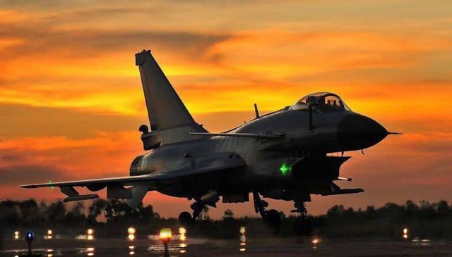 Irani përgatitet për hakmarrjen? Gati të blejë superavionin nga Kina