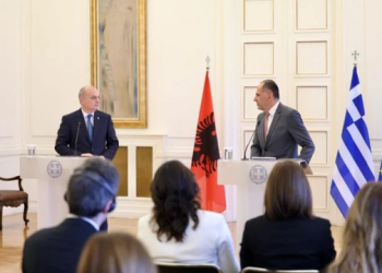 Vizita në Athinë, Ministri i Jashtëm Gerapetridis: Igli Hasani është me origjinë greke: Flet gjuhën tonë!