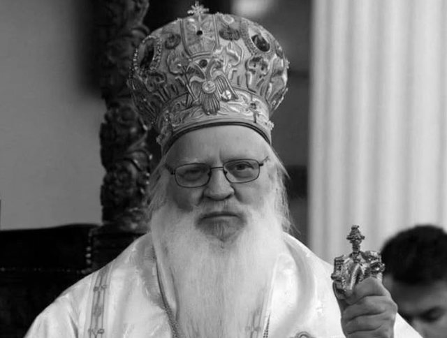 Ndahet nga jeta Mitropoliti i Gjirokastrës, Imzot Dhimitri