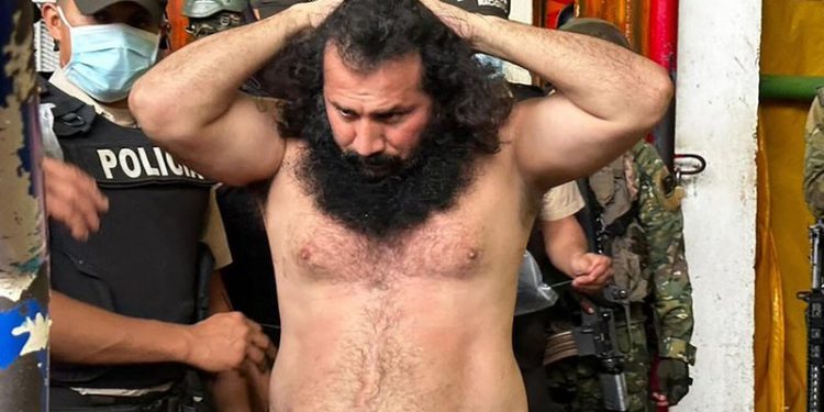 Video/ Arrestimi spektakolar i bosit të lidhur me mafien shqiptare, u ‘tradhtua’ nga vajza 3-vjeçare