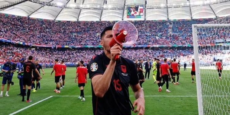 Daku drejt skuadrës së madhe ruse