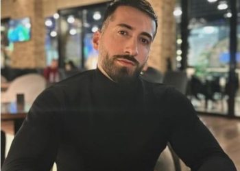 Gjest i bukur! Joz Marku i plotëson dëshirën një maturanti për ditën e rëndësishme