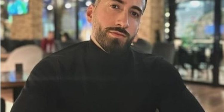 Gjest i bukur! Joz Marku i plotëson dëshirën një maturanti për ditën e rëndësishme