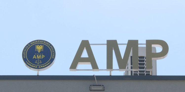 Kontrabandë me karburant, arrestohet punonjësi i policisë