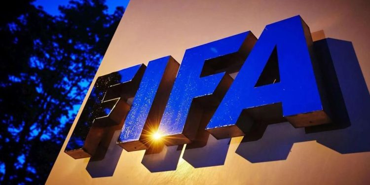 Tifozët me sytë nga FIFA, por asnjë mundësi për talentin e Realit