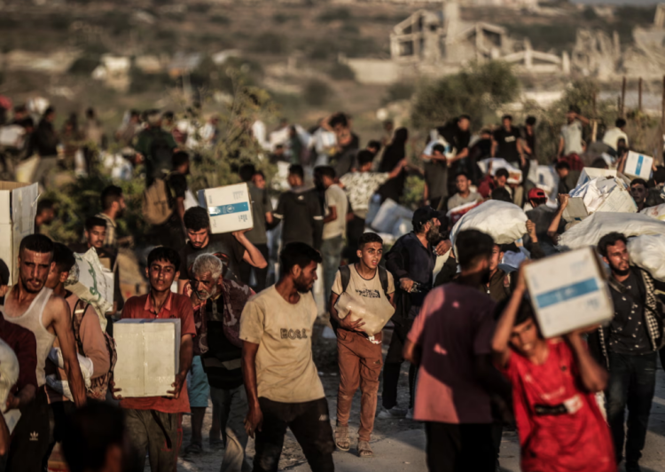 “Skena post-apokaliptike” në Gaza, mjekët përballen me dhunën mes luftës së bandave për ndihmat