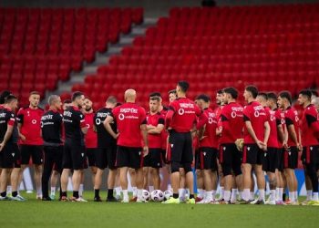 Sot Shqipëri-Serbi/ Tirana blindohet nga masat e rrepta të sigurisë