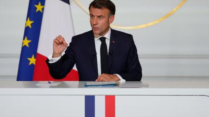 Sulmi i Iranit me raketa drejt bazës amerikane në Katar, reagon Macron: Palët të vetëpërmbahen