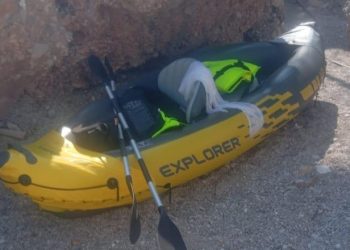 U bllokuan në det nga moti i keq në Himarë, Policia Kufitare shpëton çiftin nga Tirana