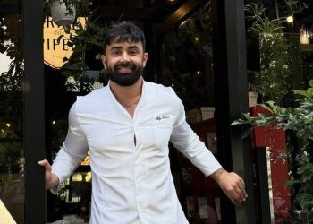 Ekskluzive! Zbulohet identiteti i vajzës misterioze pranë Alfios