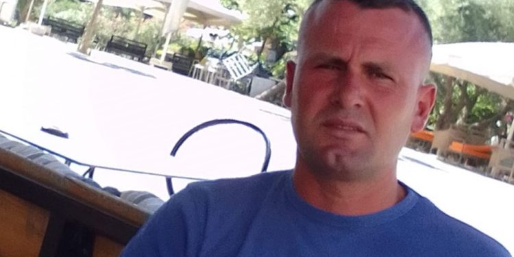 U fut në lumë për të shpëtuar fëmijët nga mbytja, Greqia i jep nënshtetësinë shqitarit Ledian Goga