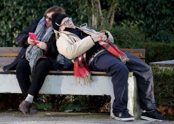 Pabarazia e kursimeve: Shqiptari i zakonshëm ka 3 mijë euro në bankë, i pasuri, 59 mijë